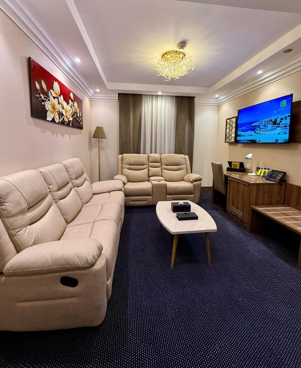 Golden Tulip Al-Zahabi Hotel Medine Dış mekan fotoğraf