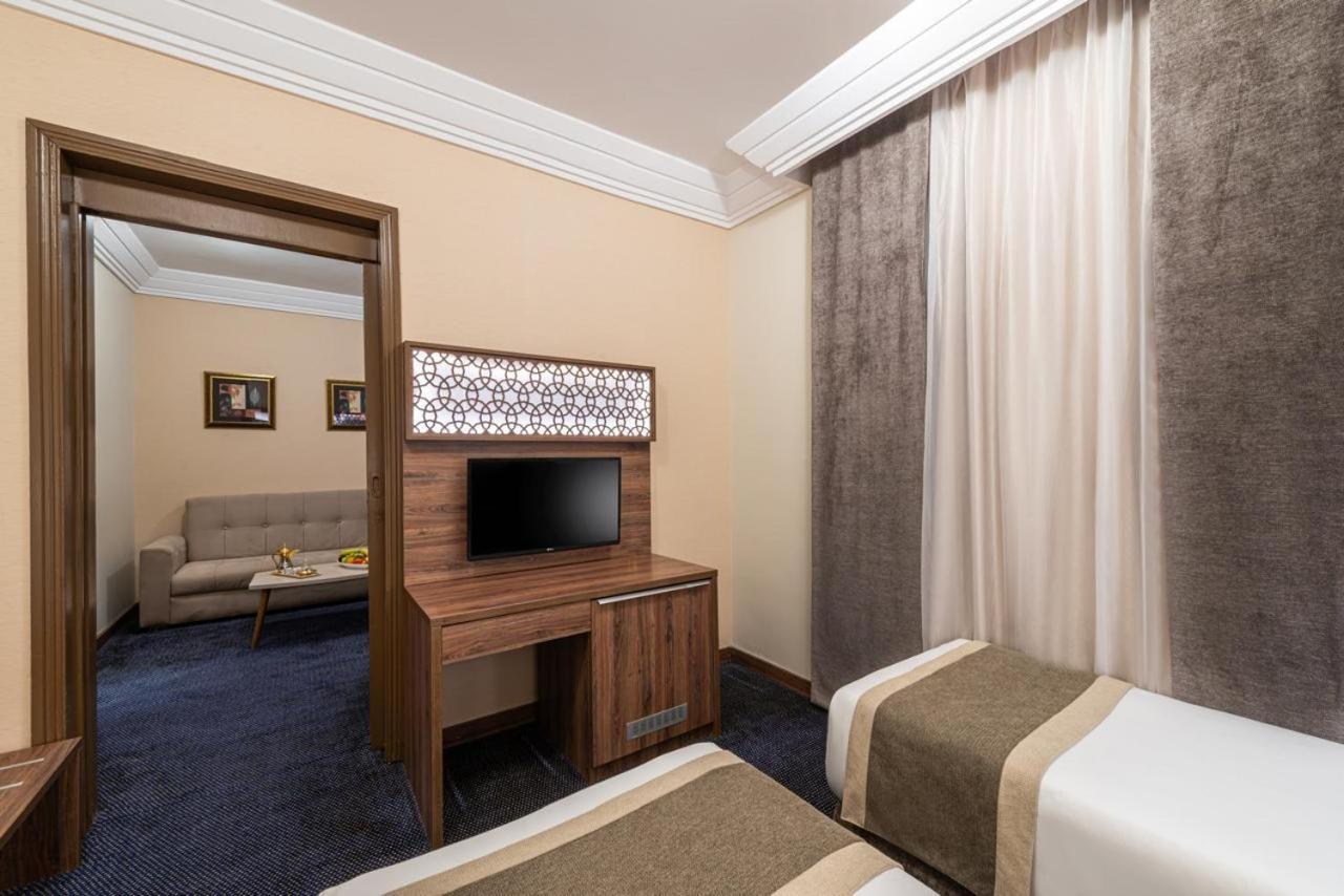 Golden Tulip Al-Zahabi Hotel Medine Oda fotoğraf