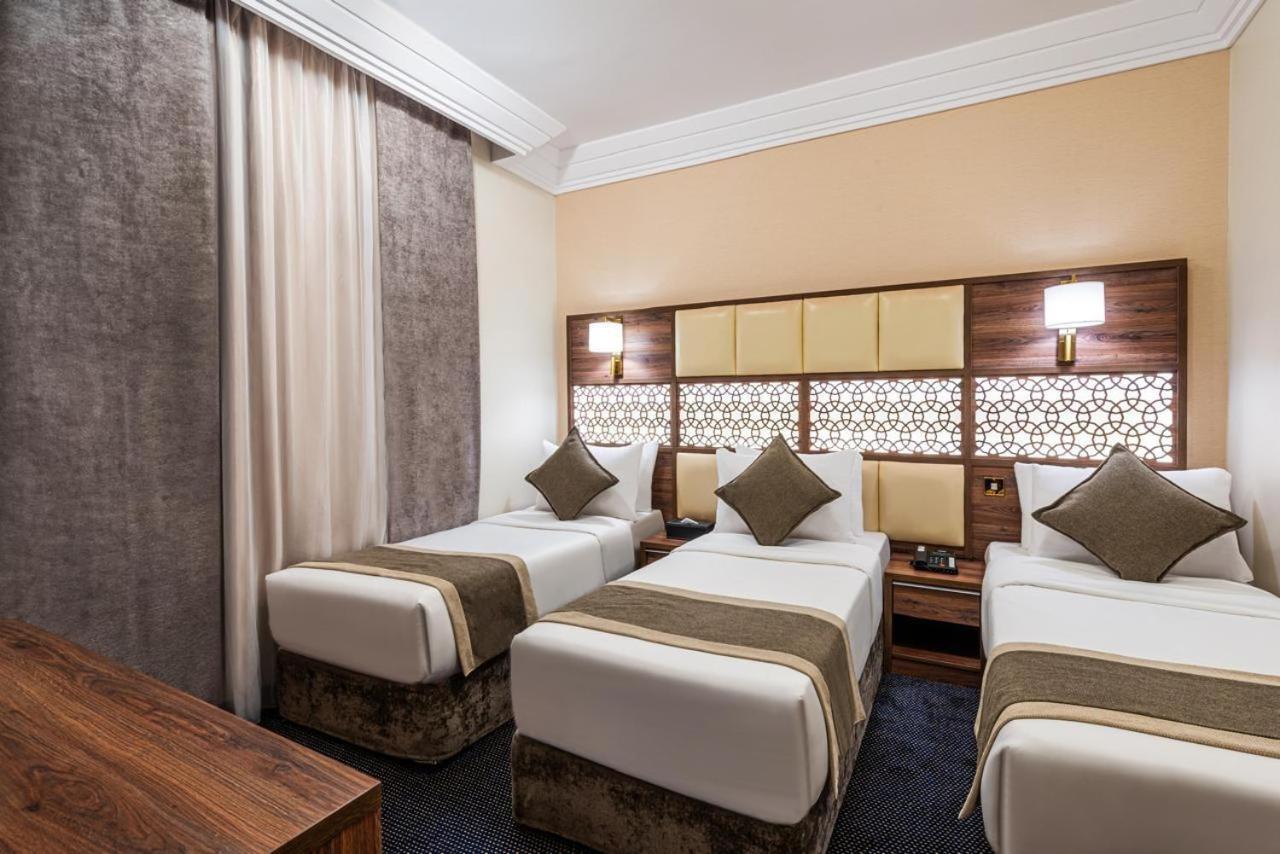 Golden Tulip Al-Zahabi Hotel Medine Oda fotoğraf