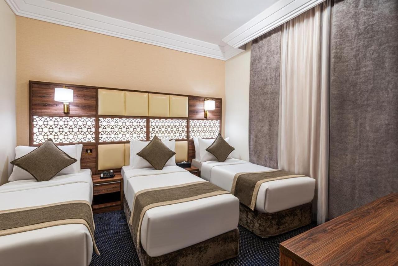Golden Tulip Al-Zahabi Hotel Medine Oda fotoğraf